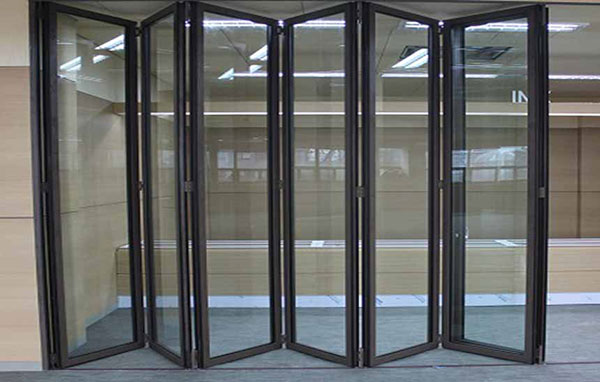 Cửa kính cường lực xếp gấp ở Hải Phòng