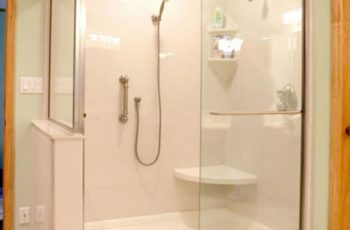 Phòng tắm kính tại Hải Phòng