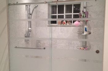 Vách tắm kính lùa Hải Phòng