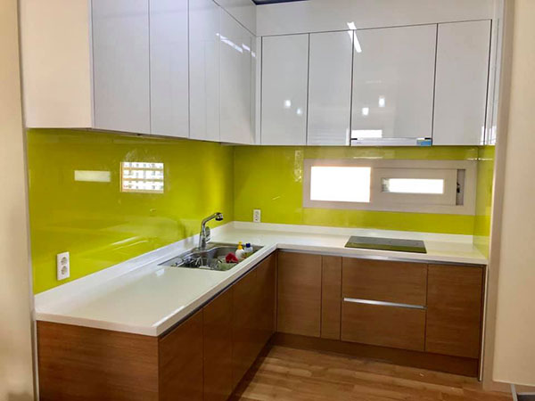 Lắp kính màu ốp bếp uy tín Hải Phòng