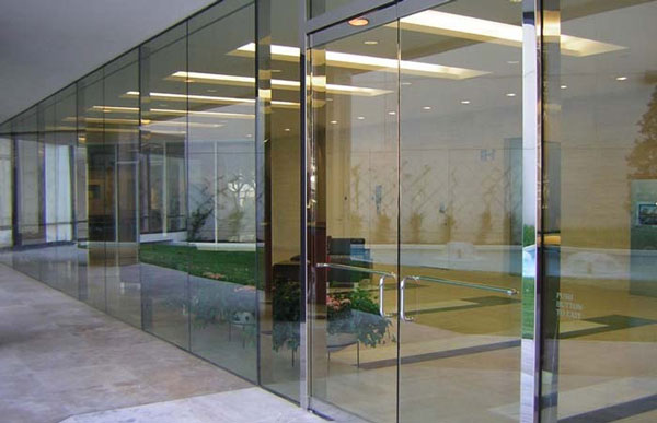 Cửa kính cường lực tại Thái Bình