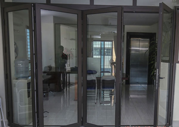 Lắp đặt cửa kính cường lực tại Bình Liêu Quảng Ninh