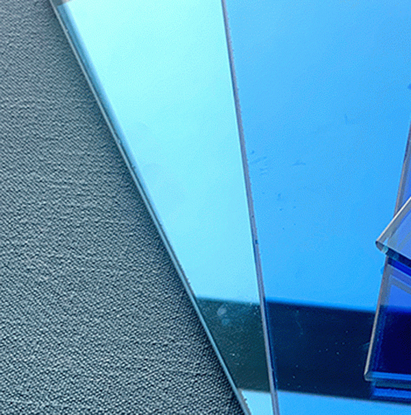 Ưu nhược điểm của kính phản quang